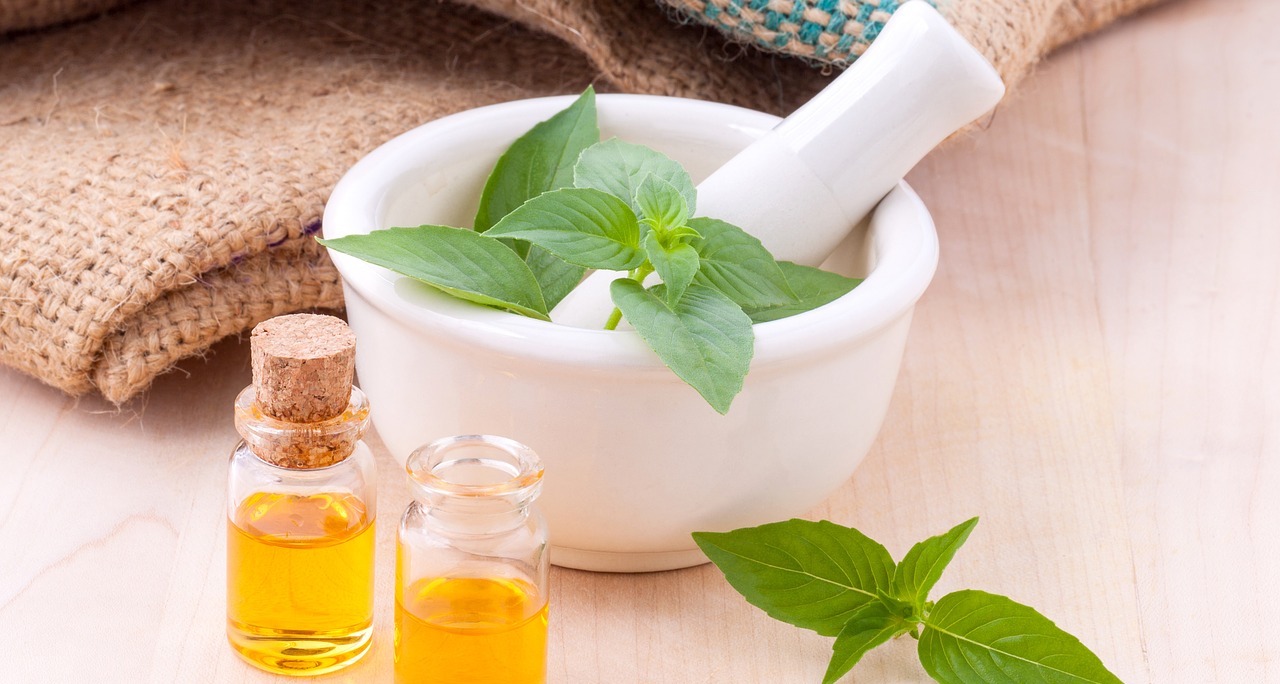 Lemon Pure Essential Oil Lemon Pure Essential Oil